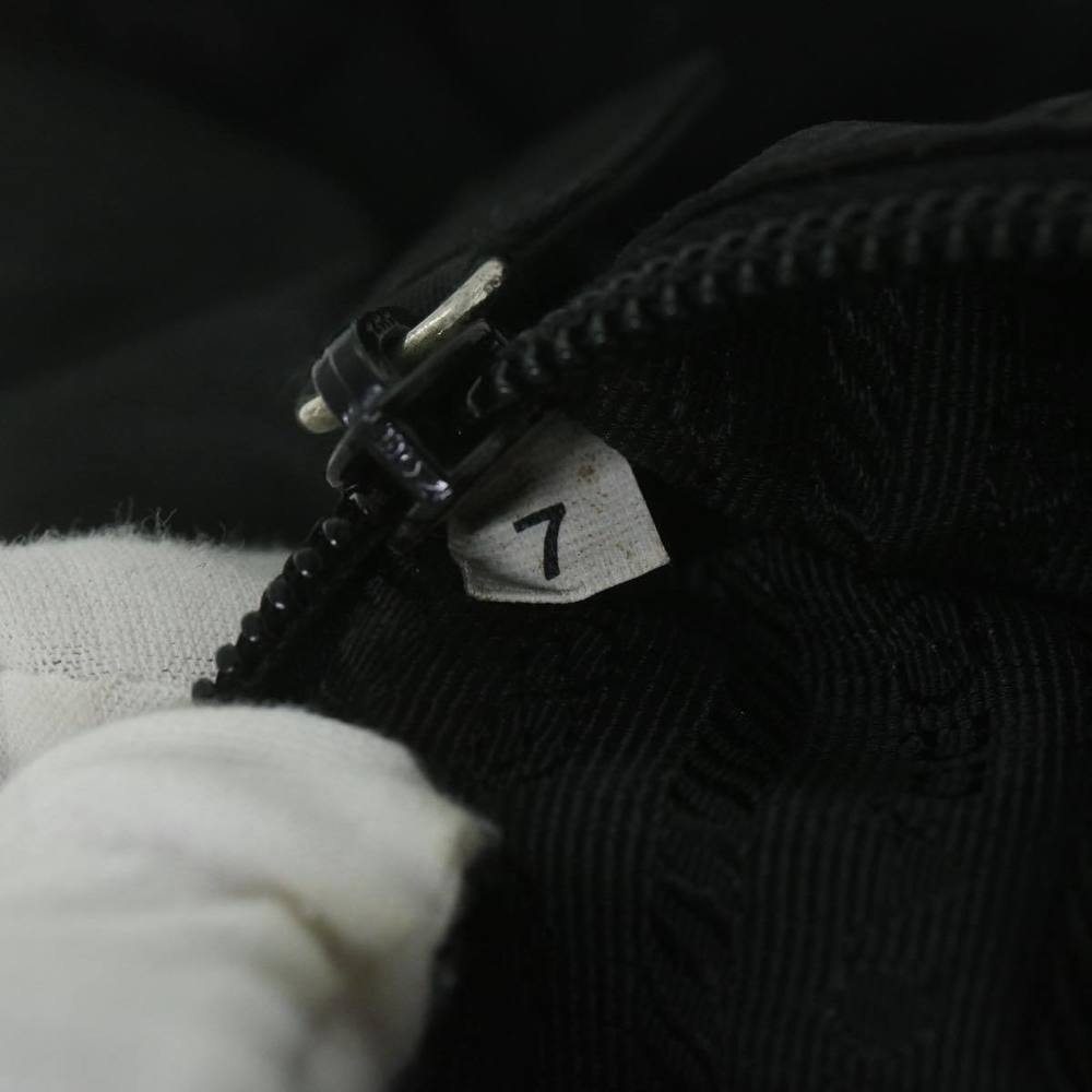 PRADA Tessuto Handbag - Picture 6 of 16